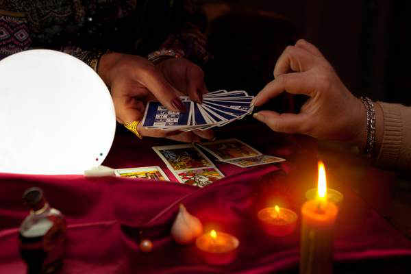 tarot-del-trabajo-vidente-sin-preguntas